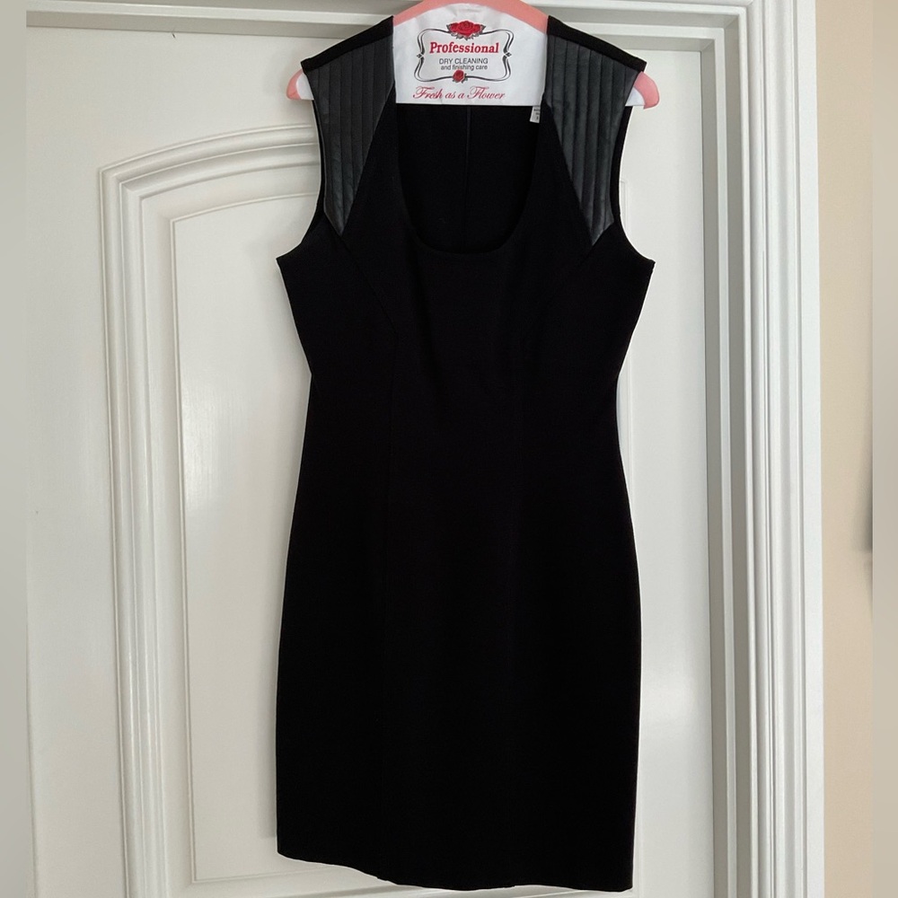Fifteen Twenty Black Sleeveless Midi Dress